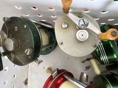 Fishing reels