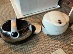 Pair of George Foreman electric dutch ovens