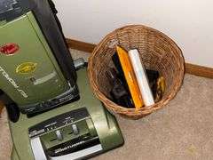 Hoover self-propelled vacuum wind tunnel