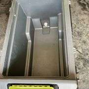 Igloo cooler on wheels