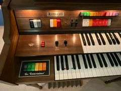 Kimball electric organ Swinger Deluxe 300, 39 1/2" W