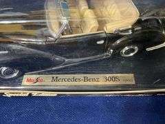 Maisto die cast cars