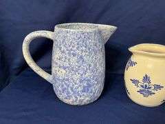 Spongeware pitcher 8 1/2" T