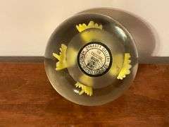 Dynasty Gallery Heirloom Collection art glass paperweight