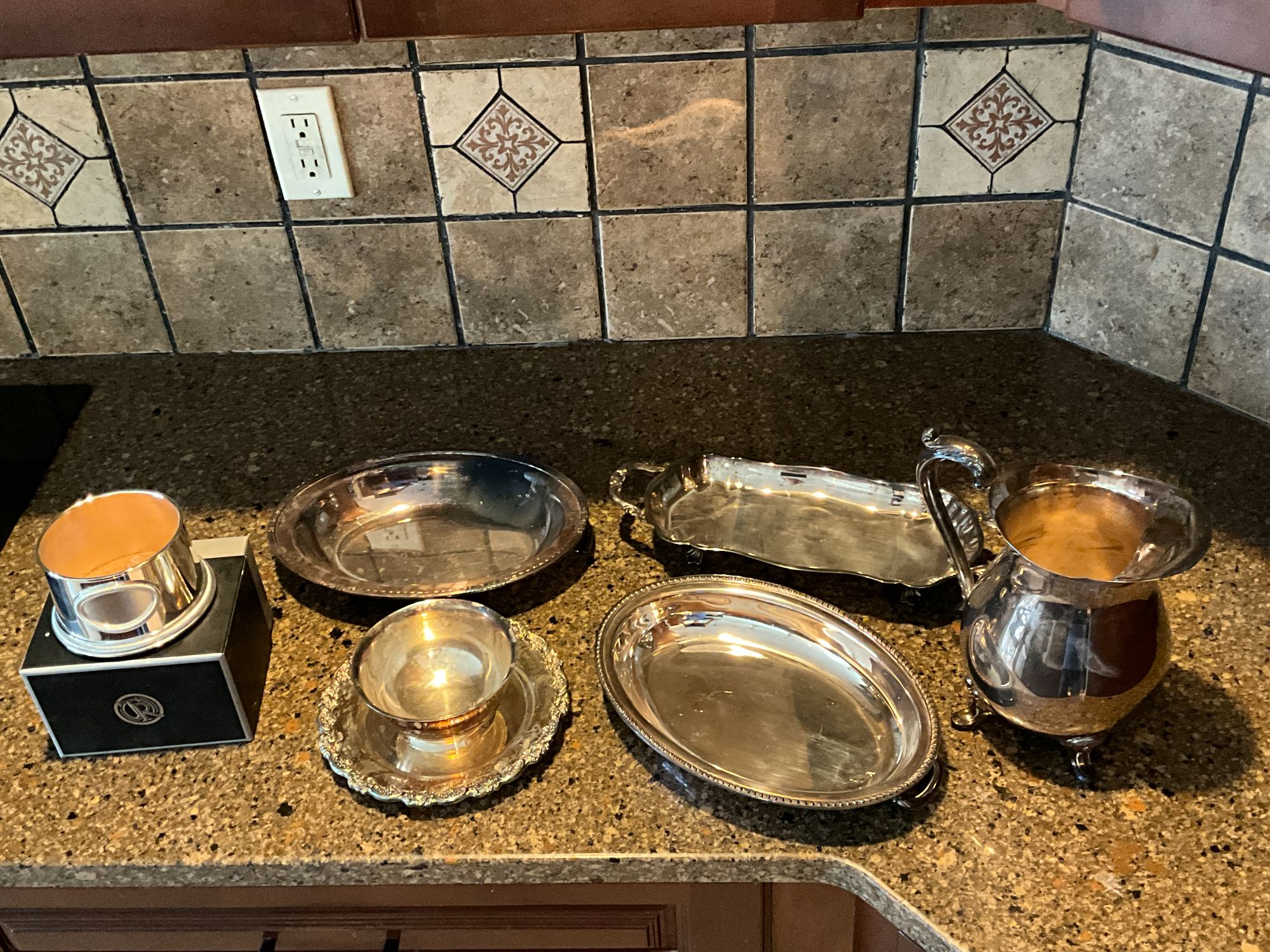 Lot image 1