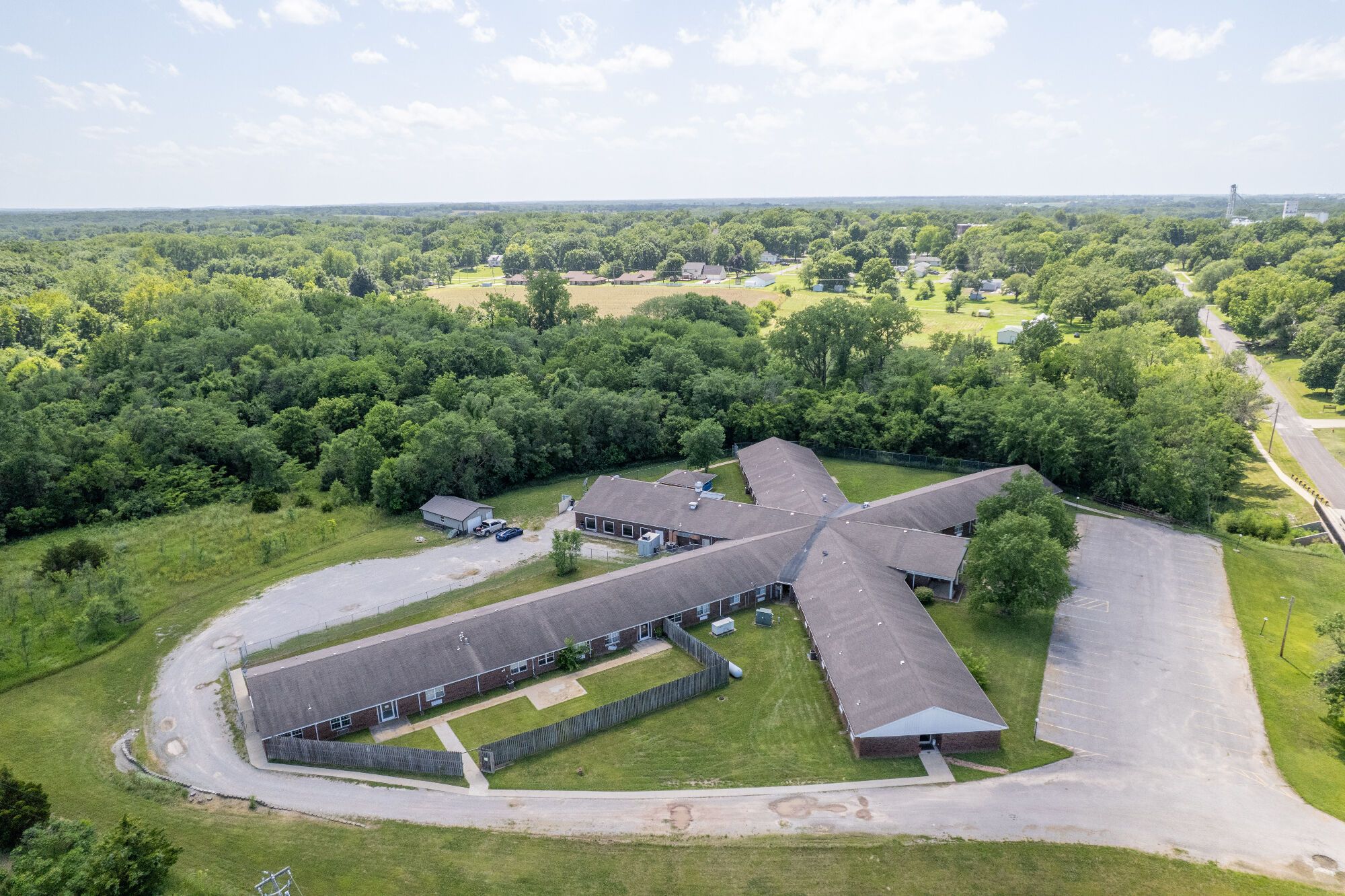 Lot image 75