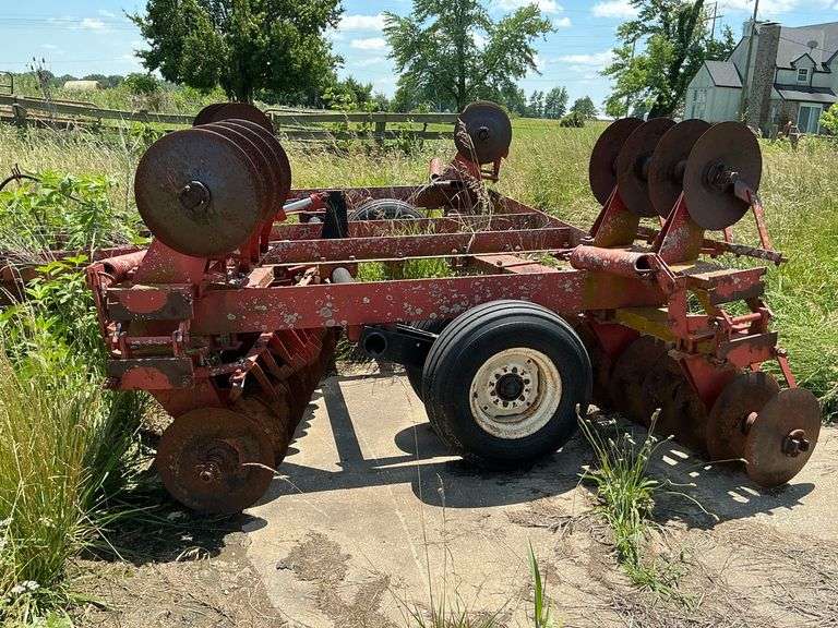 Tandem pull type disc, 18' W image
