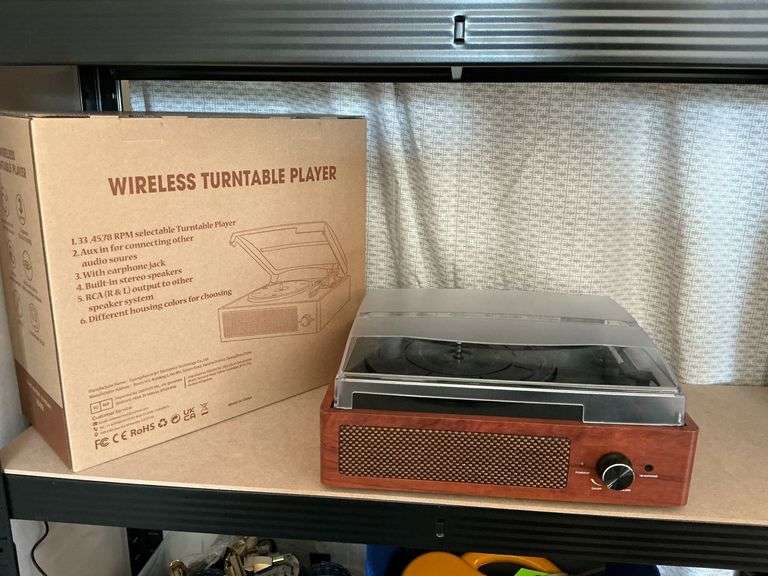 Wireless turntable player image