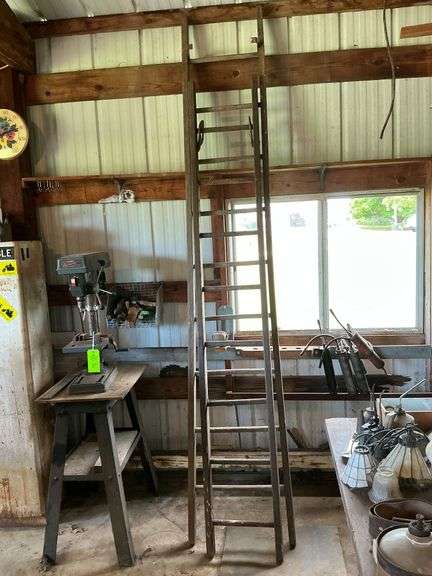 2 piece wooden extension ladder image