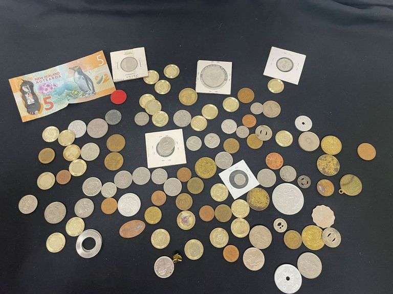 Assorted World Coins & Banknote Collection image