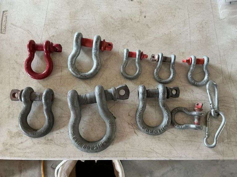 Assortment of clevises image