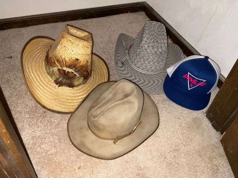 Resistol straw hat, Sombreros cowboy hat, etc.