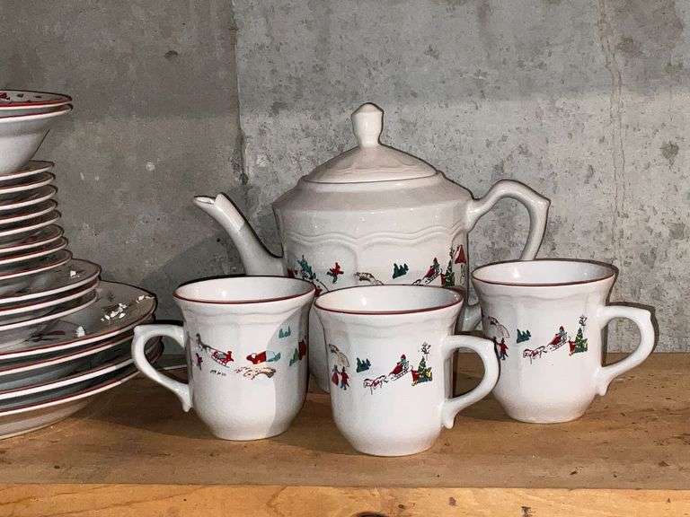 Farberware White Christmas dishes