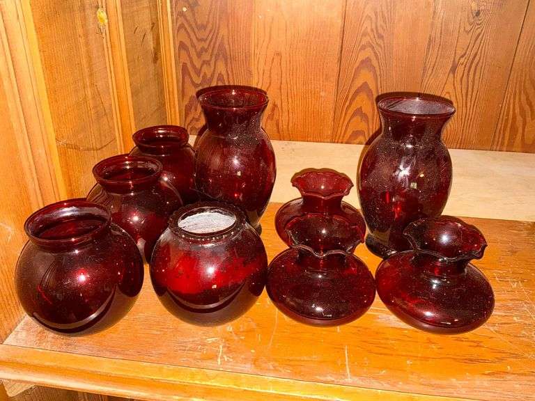 Ruby Red vases image
