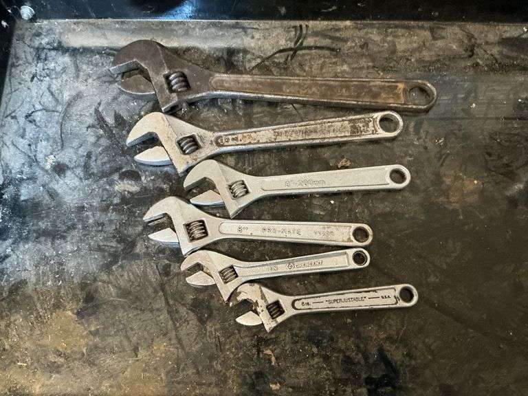 Adjustable wrenches up to 12" image