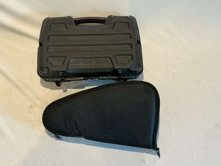 Dosko Sport hard sided pistol case and soft sided pistol case image