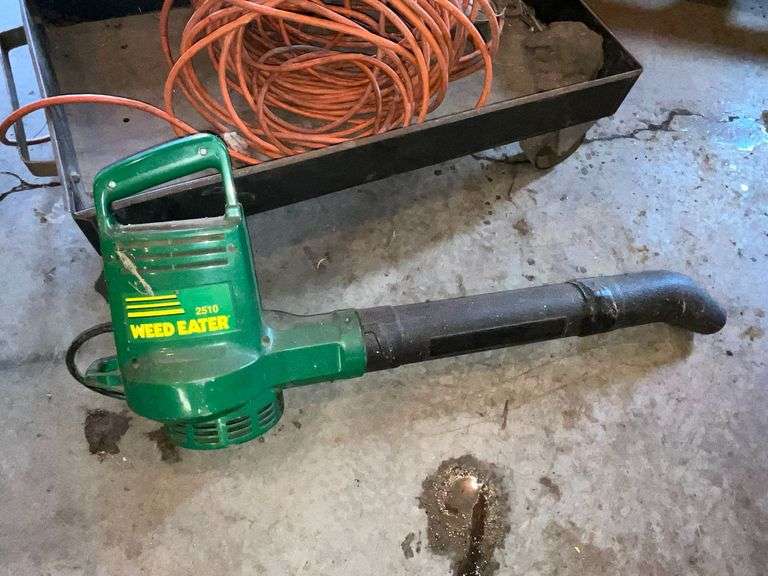 Weedeater blower, shop cart 30" L x 16" W x 9" T