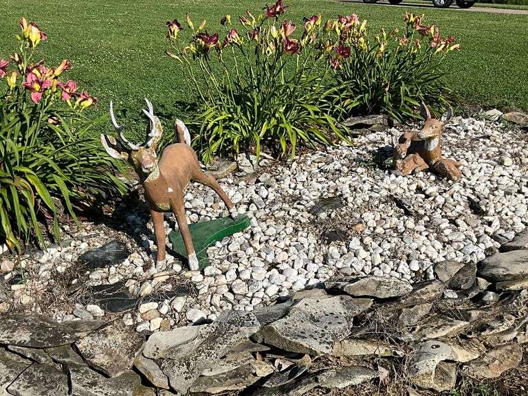 Concrete deer family image
