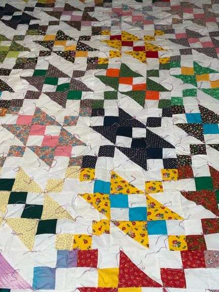 Jacob's ladder quilt, hand tied