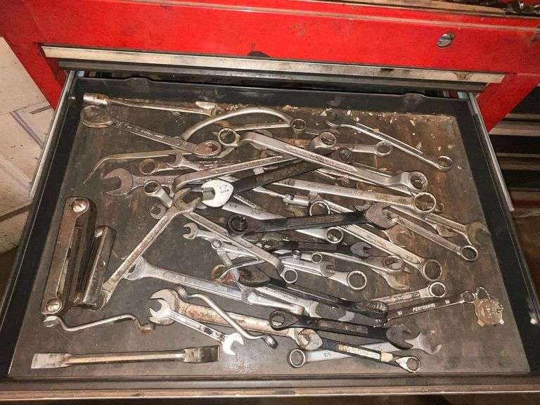 Box end wrenches, combination wrenches image