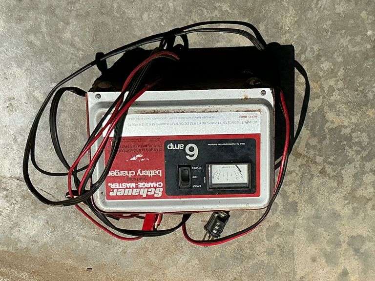 Schauer 6 amp 6/12 volt battery charger, Model B6612 image