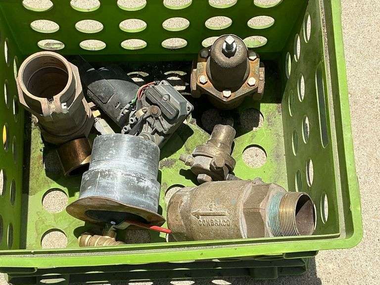 Brass fittings and valves image