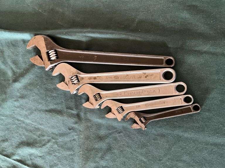 Crescent adjustable wrenches, 6"-12" image