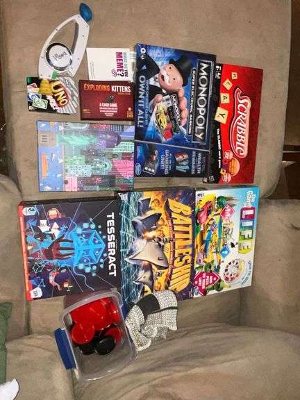 Scrabble, Monopoly, Life, Battleship, checkers image