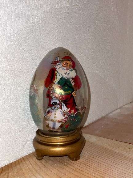 Buon Natale hand decorated egg on stand image