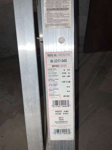 Davidson 4' aluminum step ladder image