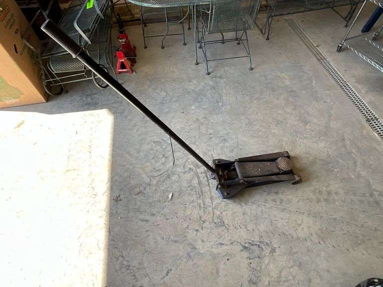 Michelin floor jack image