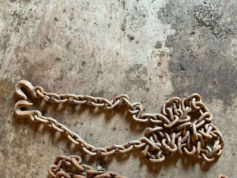 3/8" chain 8' L, hooks on both ends