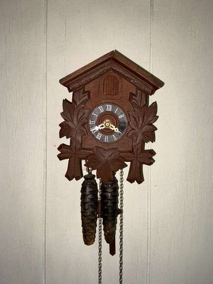 Cuckoo clock, needs repairs image
