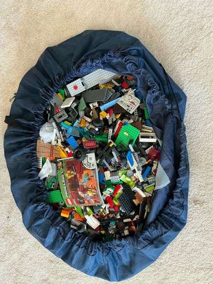 Minecraft Lego pieces image
