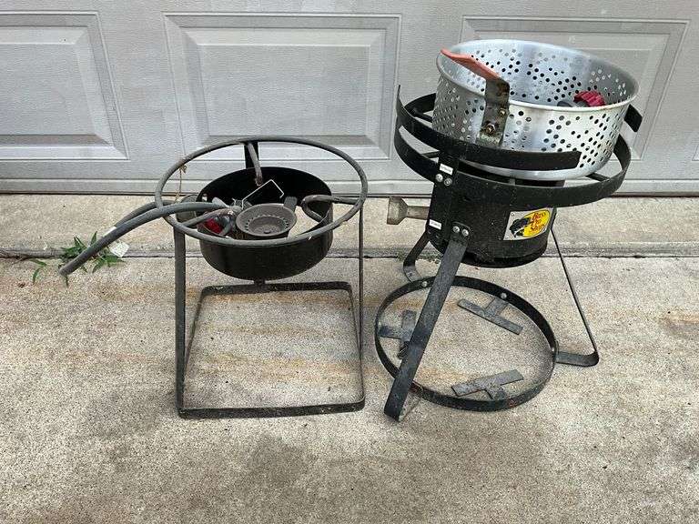 Pair of propane cooker bases image