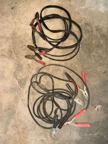 2 pairs of medium duty jumper cables image