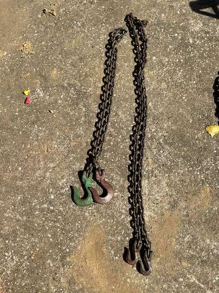 (2) 1/4" chain, 4' & 6' L, hooks on both ends image