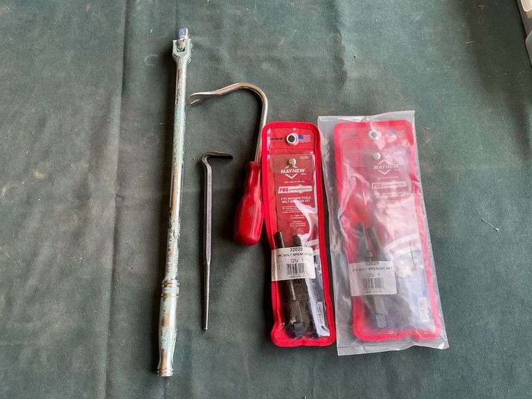 Snap-On breaker bar, Blue Point pry bar, Mayhew 2-piece bolt breaker sets image