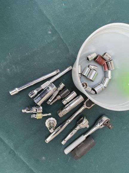 Good Wrench and Williams ratchets image