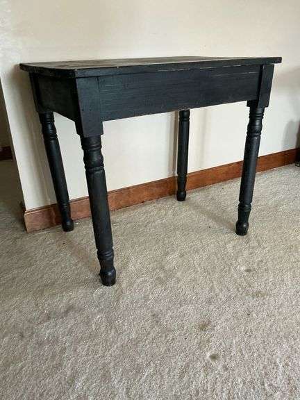 Black painted table image