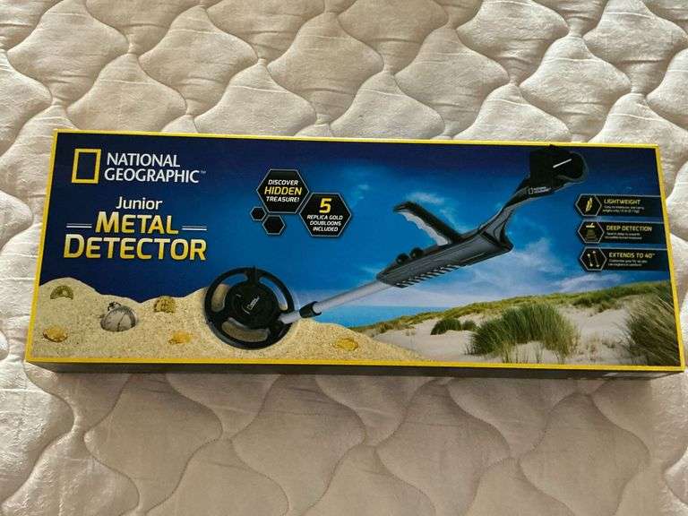 National Geographic Junior Metal Detector image