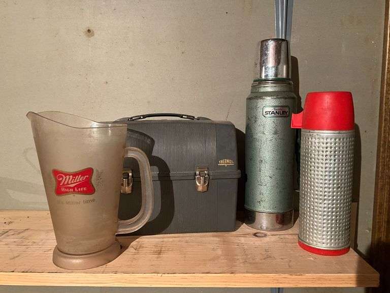 Stanley and Alladin thermos image