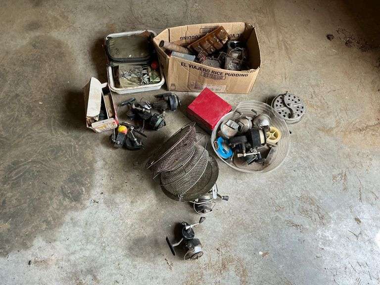 Fishing equipment, reels, fishing basket, etc. image