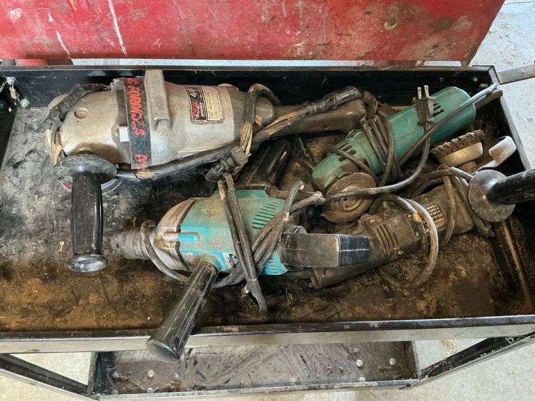 Skil Model 983 7" grinder, needs cord. 4 1/2" angle grinder, needs cord image