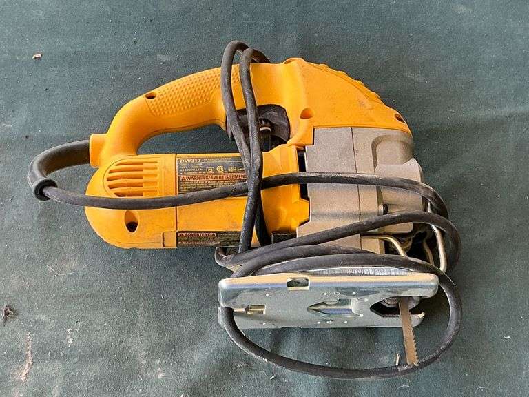 DeWalt jigsaw, DW317 image
