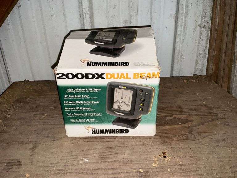 Hummingbird 200DX Dual Beam fish finder. image