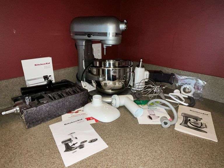 KitchenAid Professional 5 Plus stand mixer image