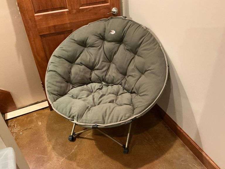 Bass Pro Shop folding papasan chair image