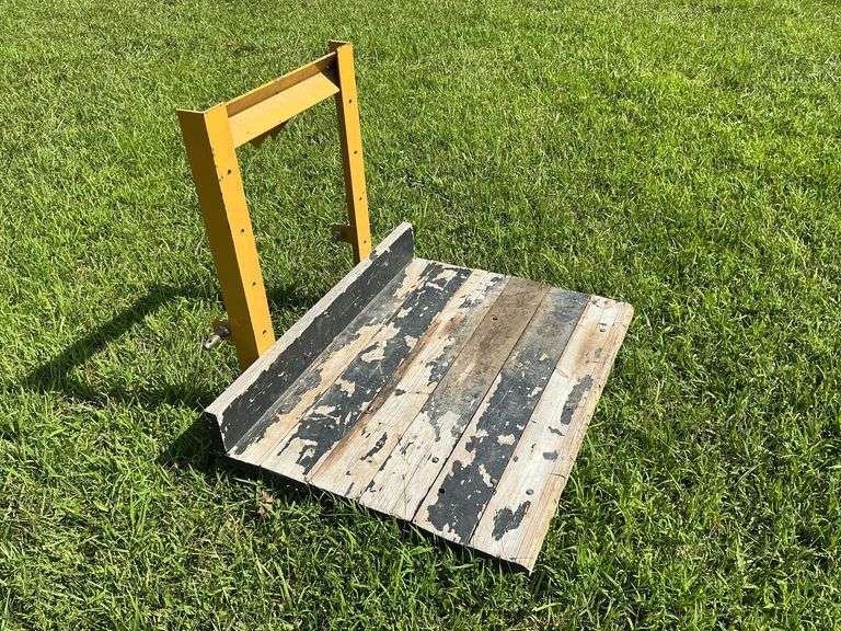 King Kutter 3-point hitch carry all image