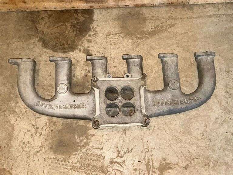 Offenhauser 360 4-barrel aluminum intake for 6 cyl. Ford image